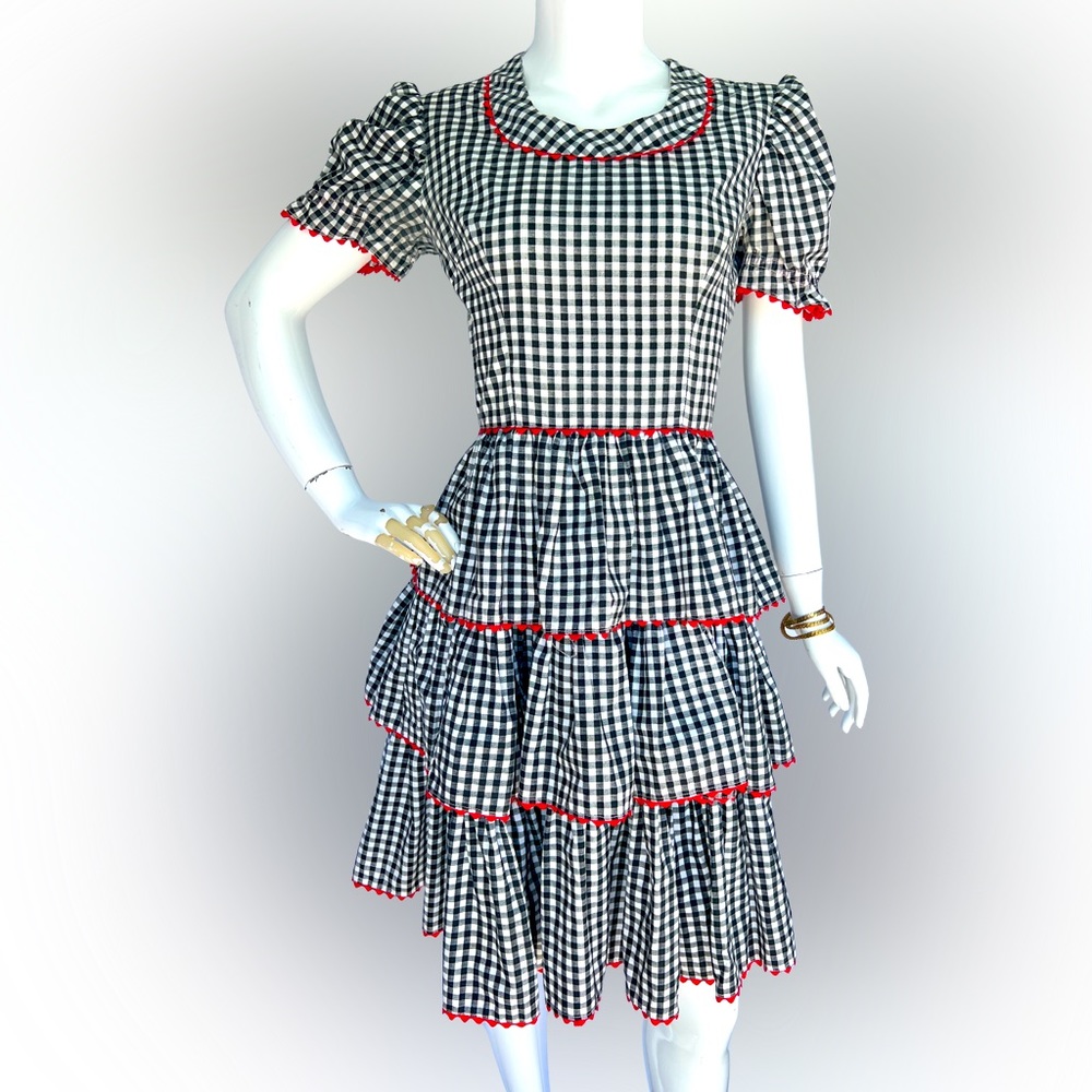VTG Tier Skirted Black And White Gingham Dress - Picture 1 of 7